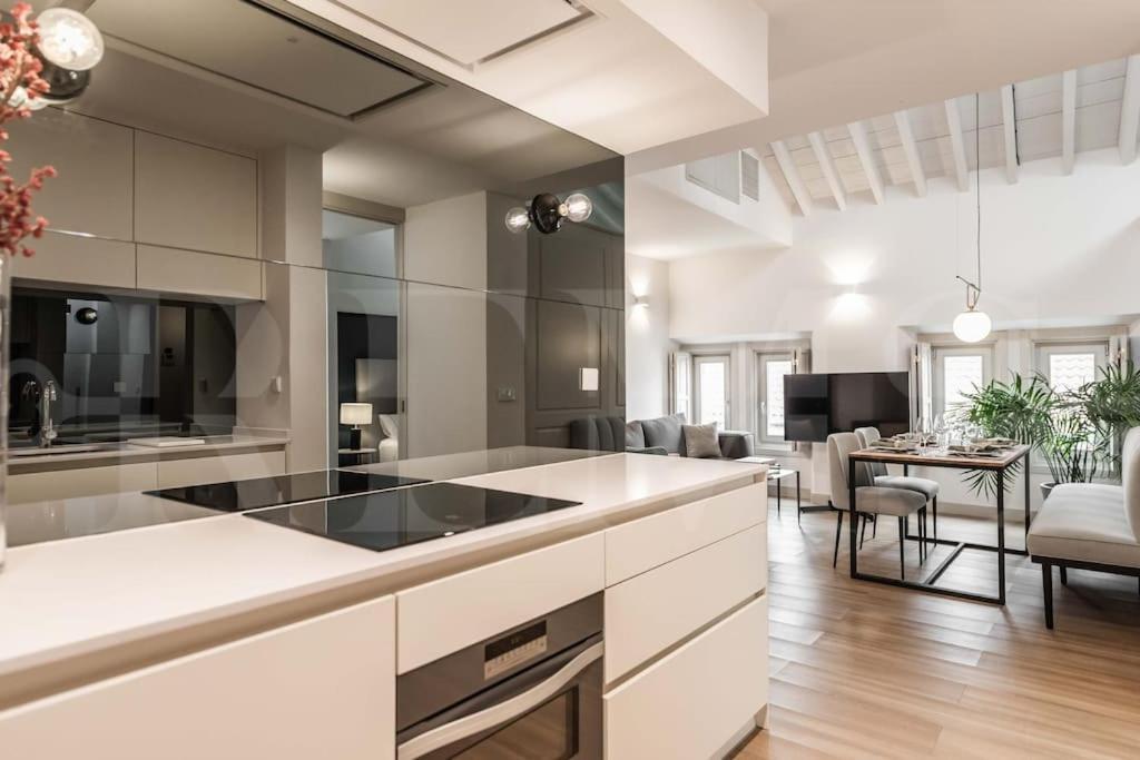 Penthouse Suite With Rooftop In The Heart Of Malaga By Rems Extérieur photo